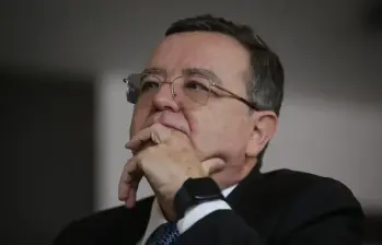 El magistrado pidió abrir un canal de diálogo con el gobierno entrante para presentar los resultados de la JEP y discutir los retos que enfrenta la jurisdicción creada tras el Acuerdo de Paz. FOTO: COLPRENSA.