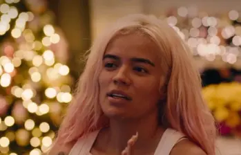 Karol G recibe tratamiento diario para una condición hormonal que afecta sus niveles de insulina. FOTO: NETFLIX
