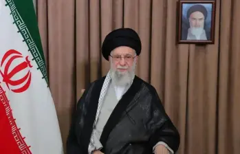 El ayatolá Alí Jamenei se pronunció sobre las protestas que ocurren en Irán por el alto costo de vida. FOTO: GETTY