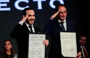 La Casa Blanca reveló la lista de funcionarios que asistirán a la ceremonia en Cali, en la que llamó la atención la ausencia de Marco Rubio y del senador Bernie Moreno. FOTO: COLPRENSA.