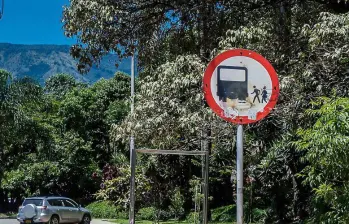  El siniestro ocurrió en Yocalla, Potosí, (Bolivia) donde el vehículo cayó a un precipicio, al parecer por exceso de velocidad. FOTO: Andrés Camilo Suárez Echeverry | REFERENCIA