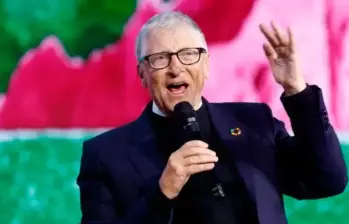 Bill Gates declaró ante la comisión de supervisión de la Cámara de Representantes estadounidense. FOTO: AFP