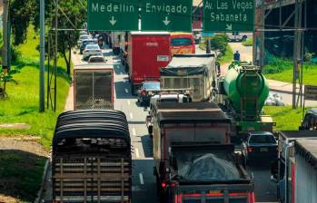 Doce gremios que negocian con el Gobierno Nacional desmintieron su participación en un paro camionero. FOTO CAMILO SUÁREZ.