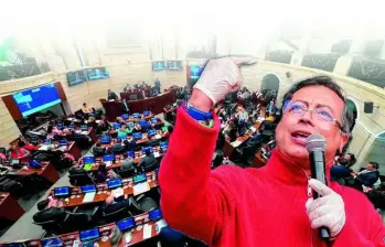 El presidente anunció que decretará la consulta. Foto: Presidencia.