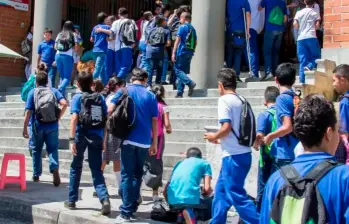 El tope de incremento lo establece el Ministerio de Educación mediante una resolución. FOTO: Archivo