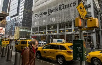 Menos periodistas y menos garantías de información fiable con la IA, según The New York Times. Foto: Esteban Vanegas