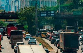 Este viernes se esperan congestiones a causa de las lluvias. FOTO: CAMILO SUÁREZ