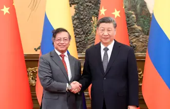 Gustavo Petro, presidente de Colombia, y Xi Jinping, mandatario Chino. FOTO: Cortesía