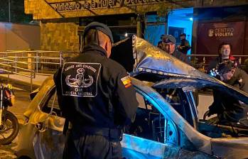 Un carro bomba explotó en la capital del Ecuador, durante la madrugada de este jueves 31 de agosto. Foto: Tomada de la red social X de Periodismo Público Ecuador @PeriodismoP_Ec. 
