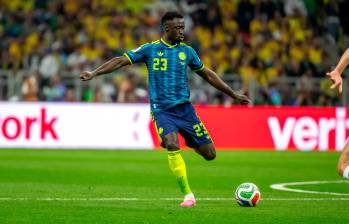 Dávinson Sánchez es el zaguero de más experiencia en la titular de Colombia. Actúa como segundo capitán. FOTO juan antonio sánchez