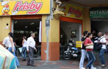 Empresa española asegura que fallo le otorgó exclusividad de marca Frisby en Europa y comenzará a expandirse