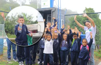 Alcaldes, rectores y docentes podrán postular sus sedes para este programa de soluciones de agua potable hasta el 30 de abril. FOTO: Cortesía Gobernación de Antioquia.