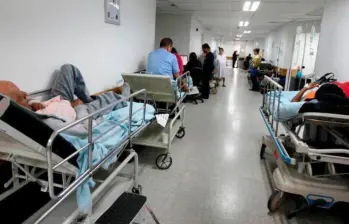 El Hospital San Juan de Dios de Santa Fe de Antioquia alertó que el servicio de hospitalización alcanzó el 100 % de su capacidad y el de urgencia opera con una sobreocupación del 145 %. Foto: Juan Antonio Sánchez Ocampo