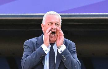 Gustavo Alfaro ha enfrentado una sola vez a Colombia con la Selección Paraguay. En ese enfrentamiento, el técnico argentino le sacó un empate a los cafeteros en Barranquilla. Foto: Getty Images