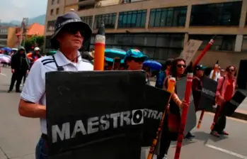 Desde la implementación del nuevo modelo, ha habido marchas de profesores en distintas ciudades del país. FOTO COLPRENSA