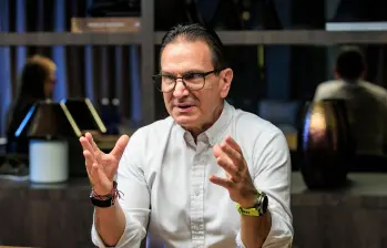 El presidente de Grupo Cibest, Juan Carlos Mora, destacó que la entidad sumó utilidades por $1,5 billones en el primer trimestre del año, impulsadas por el crecimiento de sus activos y su apuesta por servicios financieros digitales y sin fronteras. FOTO Camilo Suárez