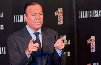 En total, el equipo de investigación liderado por Elena Cabrera entrevistó a 15 personas, entre hombres y mujeres, que habían trabajado en las casas de Julio Iglesias. Foto Getty. 