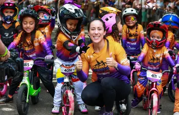 Mariana Pajón y su Gran Fondito en su segunda edición, celebrado en 2024 en el Parque Norte de Medellín. Foto: Manuel Saldarriaga Quintero.