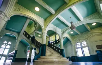 La construcción del Palacio de Calibío, hoy Palacio de la Cultura Rafael Uribe Uribe, inicio en el año 1924 bajo el mandato de Pedro Nel Ospina, quien en esa época era el Gobernador de Antioquia. FOTO JULIO CÉSAR HERRERA