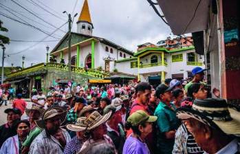 El frente 36 de las Disidencias de las Farc tiene en la zozobra a miles de personas en Briceño, Norte de Antioquia. FOTO: CAMILO SUÁREZ