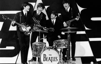 La última vez que los Beatles fueron nominados a Grabación del Año en los Grammy fue en 1971, por la canción Let It Be. FOTO: Getty