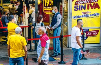 El texto examina las consecuencias económicas y las cifras de salud. FOTO Juan Antonio Sánchez