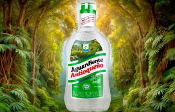 El Aguardiente Antioqueño Verde 24° Sin Azúcar tiene un compromiso con la sostenibilidad. Foto: Cortesía 