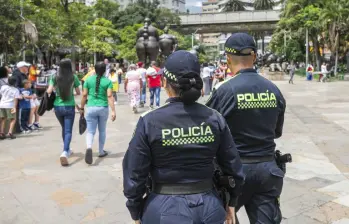 El dispositivo de seguridad incluye patrullas de vigilancia, equipos de reacción en motocicletas, puntos fijos y el helicóptero Halcón de la Policía. FOTO: Archivo EL COLOMBIANO