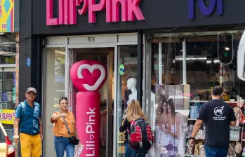 Las tiendas de Lili Pink registraron un aumento en clientes tras el operativo de la Fiscalía y la toma de control por parte de la SAE. FOTO EL COLOMBIANO. 