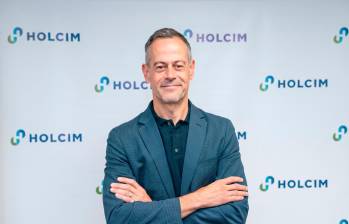 Carlos Casado asume la presidencia ejecutiva de Holcim Colombia con el objetivo de impulsar el crecimiento sostenible, la innovación y la descarbonización. FOTO cortesía Holcim