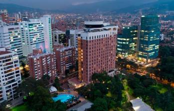 El hotel Dann Carlton es de los más lujosos de Medellín. FOTO: Cortesía Booking.com