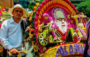 Martín Atehortúa es silletero de tercera generación. Este año participa en la categoría artística. FOTO EL COLOMBIANO