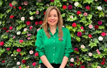 Laura Valdivieso asume la presidencia de Asocolflores con el reto de fortalecer la competitividad y diversificación del sector floricultor colombiano. FOTO cortesía Asocolflores
