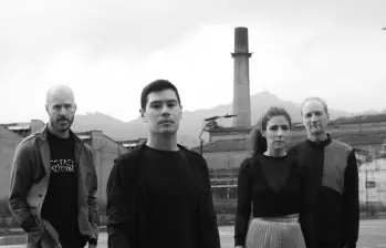 Conformación actual de Estados Alterados. De izquierda a derecha: Elvis, Felipe Carmona, Natalia Valencia y Ricky. Foto: Alejandro Valencia Carmona /Archivo Estados Alterados 