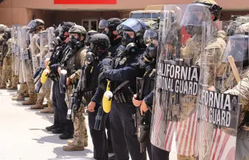Reanudan las redadas en Los Ángeles, la segunda ciudad más poblada de EE. UU., donde uno de cada diez habitantes sería inmigrante sin papeles, según estimaciones oficiales. FOTO: Xinhua