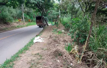 Encontraron un cadáver a borde de carretera por Machado/FOTO: ANDRÉS GARCÍA HERNÁNDEZ