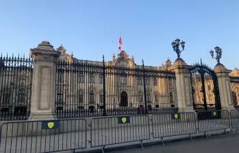 El Congreso peruano aprobó la destitución del ministro, que llevaba solo 10 meses en el cargo, “por su responsabilidad política e incapacidad para hacer frente a la ola de inseguridad ciudadana”. FOTO: EL COLOMBIANO