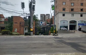 Dentro de este conjunto residencial, Fadi Al Refai fue encontrado sin vida luego de que llevara cinco días sin salir de su habitación. FOTO: GUILLERMO LEÓN OSPINA MUÑOZ