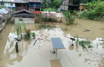 Las fuertes lluvias provocaron el desbordamiento del río Atrato en Chocó, dejando amplias zonas inundadas en las subregiones del departamento. FOTO: CORTESÍA GOBERNADORA DE CHOCÓ