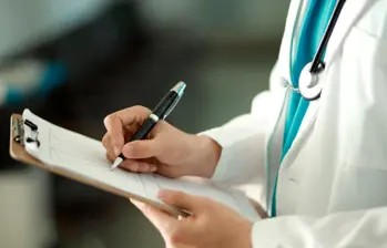 Viva1A ofrece empleo a profesionales y técnicos con experiencia en salud y servicios administrativos. FOTO: GETTY