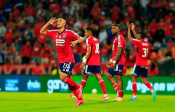 Daniel Londoño renovó contrato con el Medellín hasta 2028 durante la semana anterior. FOTO: CAMILO SUÁREZ