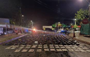 Según las autoridades, la sustancia tendría un valor comercial aproximado de $168 millones. FOTO Policía Antioquia. 