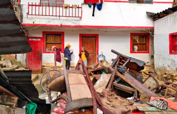 Cerca de 60 familias quedaron damnificadas en Bello tras el desbordamiento de la quebrada La García. FOTO: CORTESÍA