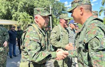 La cúpula militar se desplazó a Norte de Santander para evaluar el dispositivo de seguridad y reforzar las operaciones en el Catatumbo. FOTO: Segunda División del Ejercito Nacional vía X. 