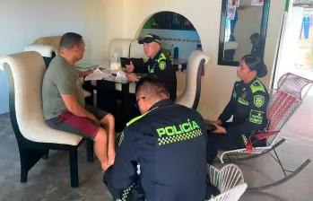 Luis Alberto Suárez ya fue visitado por miembros de la Policía de Córdoba, para coordinar lo relativo a su protección. FOTO: CORTESÍA.