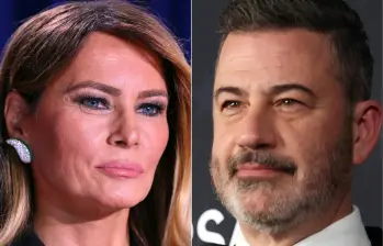 La primera dama de los Estados Unidos, Melania Trump, arremetió contra el comediante Jimmy Kimmel por un chiste en el que la comparaba con una “viuda a la espera”, una burla que cobró una resonancia inquietante tras un tiroteo ocurrido en una cena a la que asistió Donald Trump. A pesar de que Kimmel hizo el comentario en un monólogo hace días, comentaristas de derecha que apoyan a Trump lo han rescatado para exigir el despido del presentador del programa de entrevistas. Foto: AFP