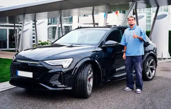 EL futbolista colombiano Luis Díaz recibirá un salario de 14 millones de euros por temporada con el Bayern Múnich de Alemania. FOTO: TOMADA DEL X DE @FCbayernEN