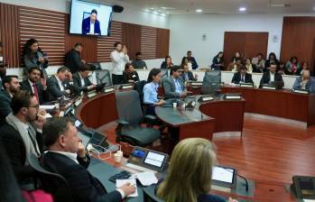La Comisión de IA estudia referentes globales para crear una regulación equilibrada en Colombia. FOTO cortesía
