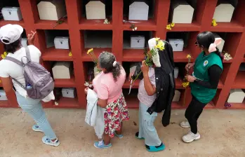El cementerio fue diseñado mediante talleres concertados con la comunidad. Cuenta con oratorio, 51 bóvedas, 234 osarios construidos en mampostería, 127 espacios para tumbas en tierra, senderos en material granular. FOTO: CORTESÍA EPM