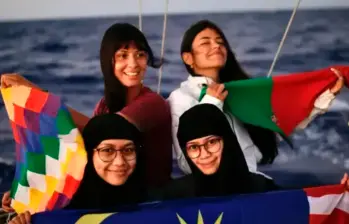 Las dos colombianas que integraban la Flotilla Global “Sumud” fueron liberadas tras cinco días detenidas por la Marina israelí. FOTO Cortesía Cancillería